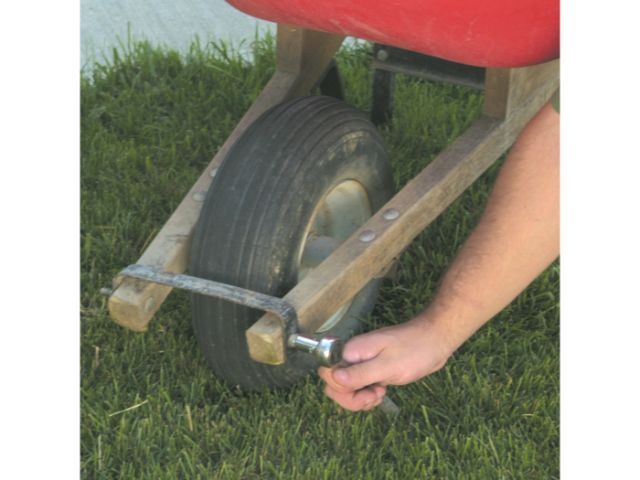 CD-CARRIAGE BLTS/NUTS Z