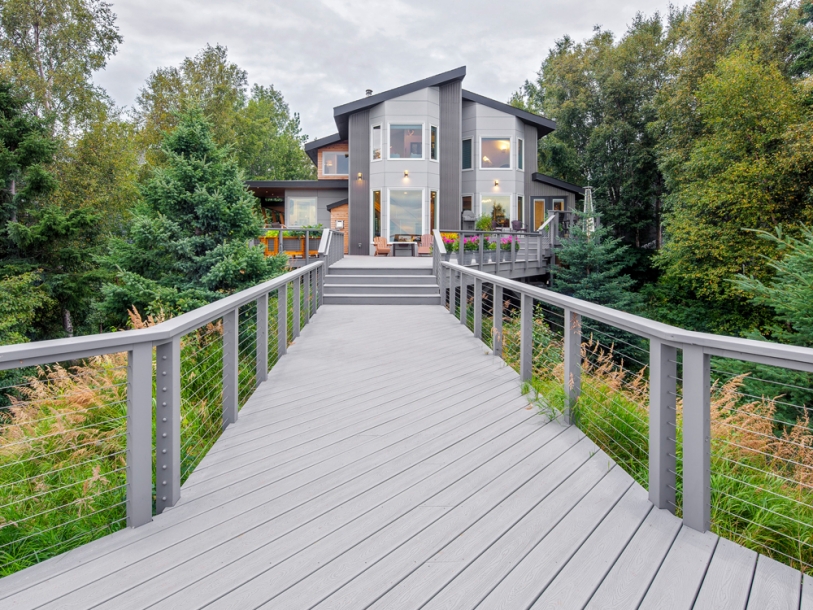 INTERMEDIATE PICKET STAIR SILVER