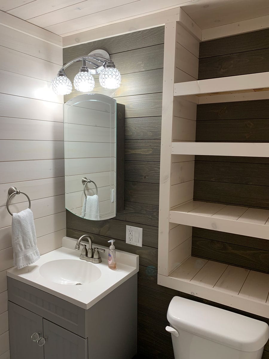 1X8 NICKELGAP PINE T&G 12\' WWASH