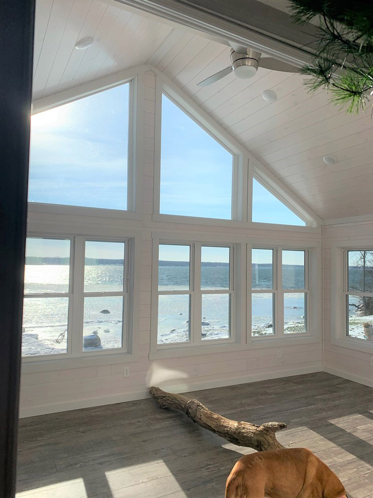 1X8 NICKEL GAP PINE T&G 4\' WWASH