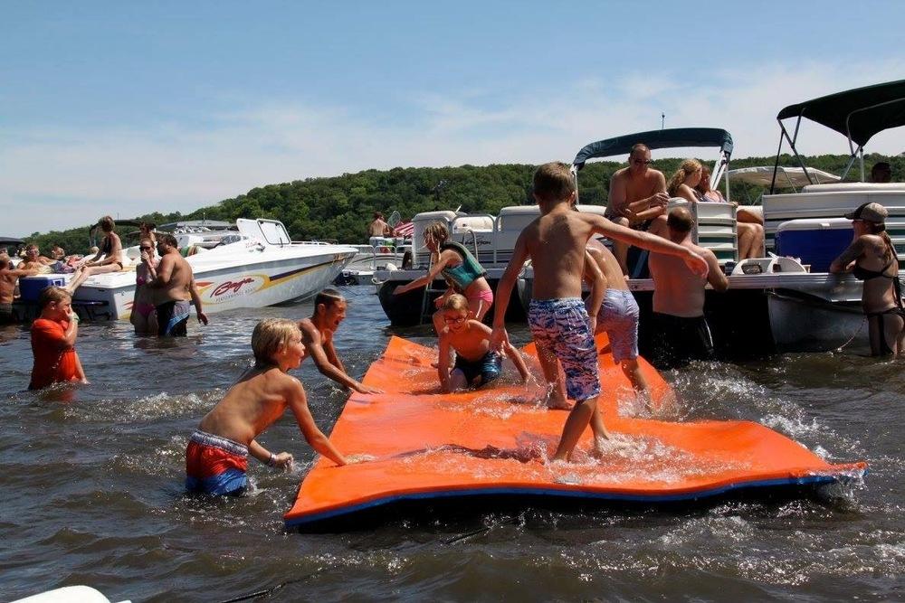 Island Pad 6\' x 15\' Float Pad